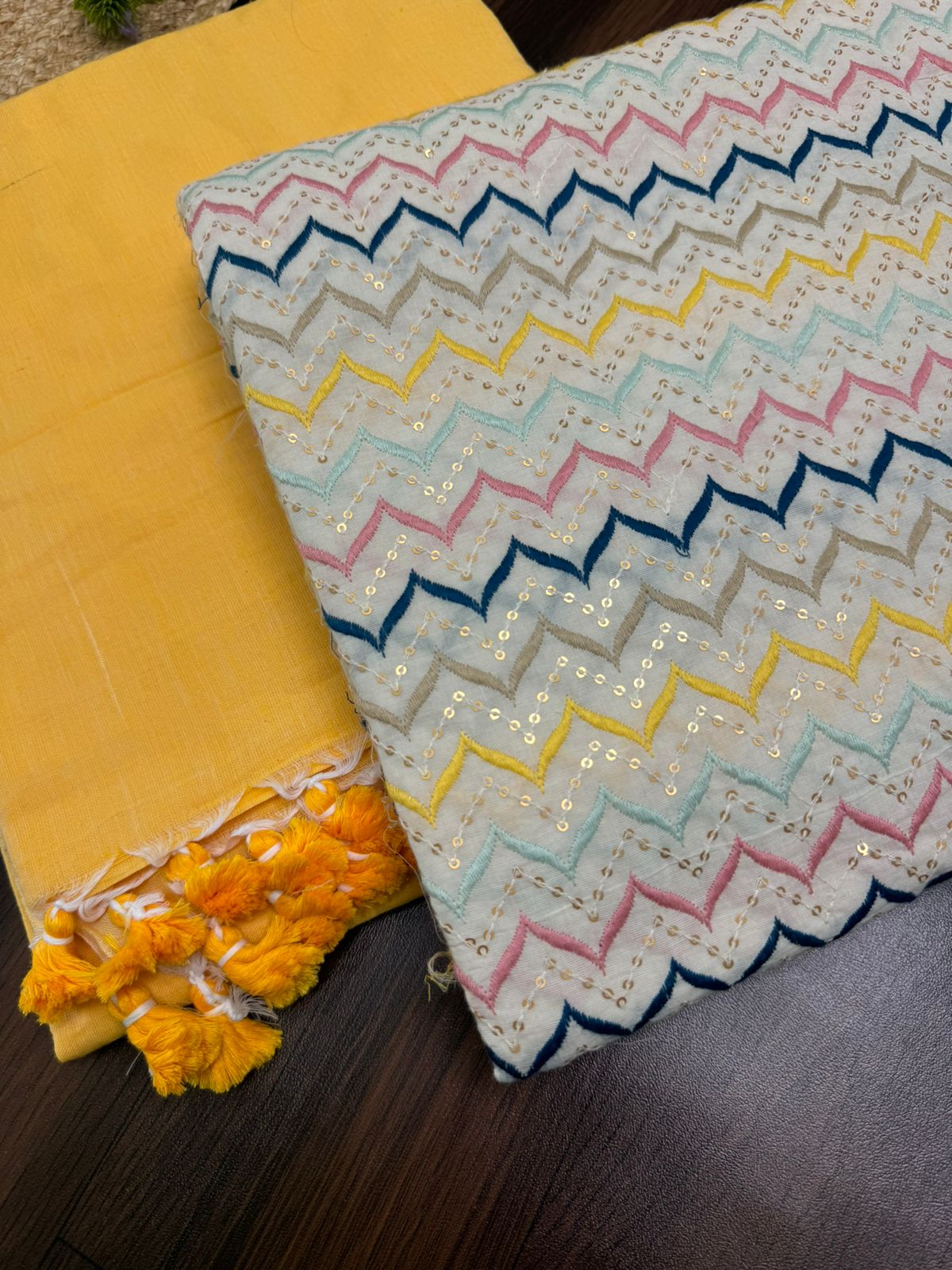 YELLOW COLOUR TRADITIONAL LOOKING KHADI COTTON SAREE