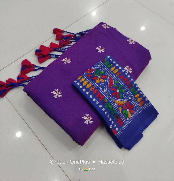 Looking Violet Purple Cotton Soft Silk Saree