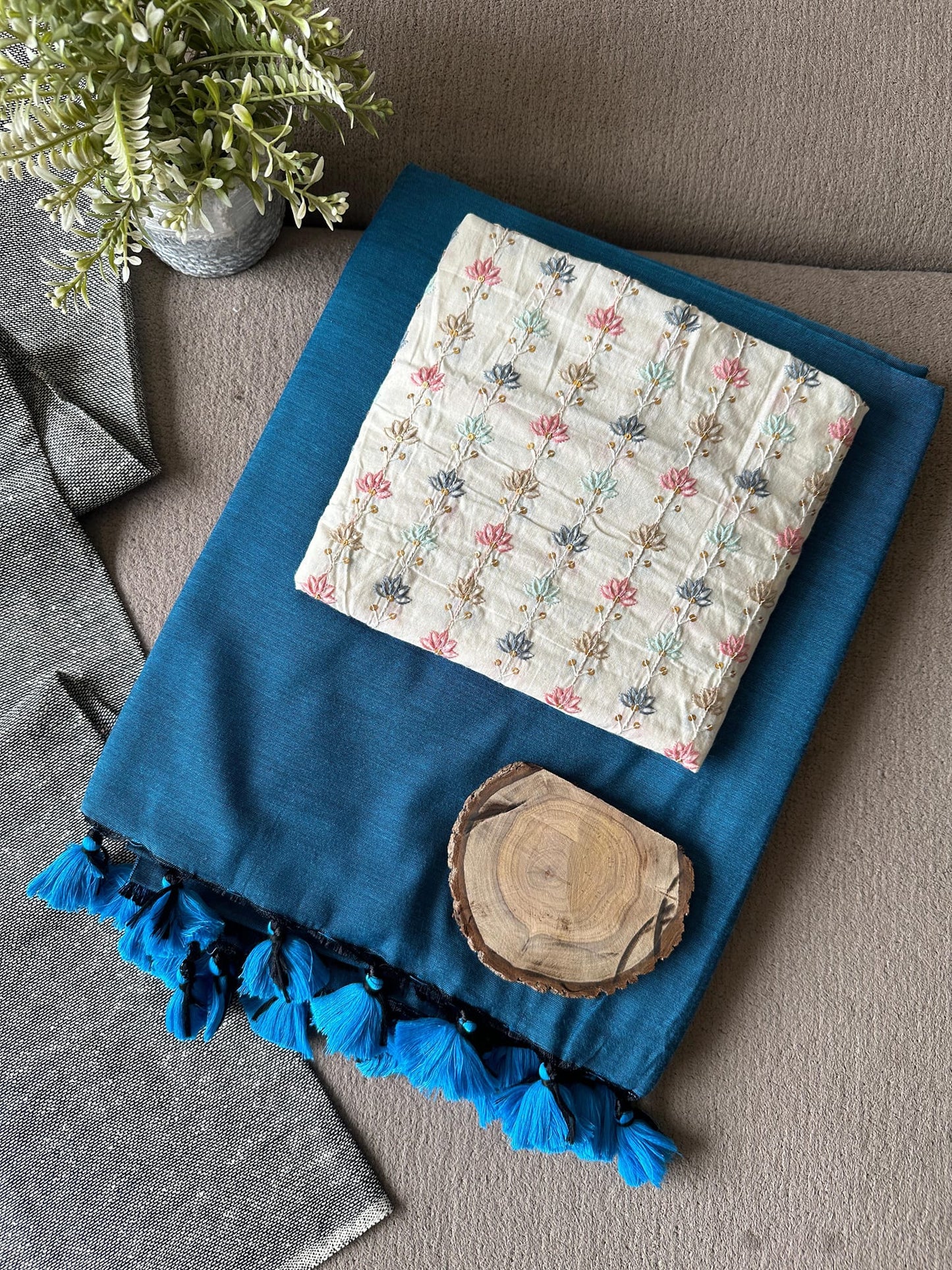 SKY BLUE COLOUR TRADITIONAL LOOKING KHADI COTTON SAREE