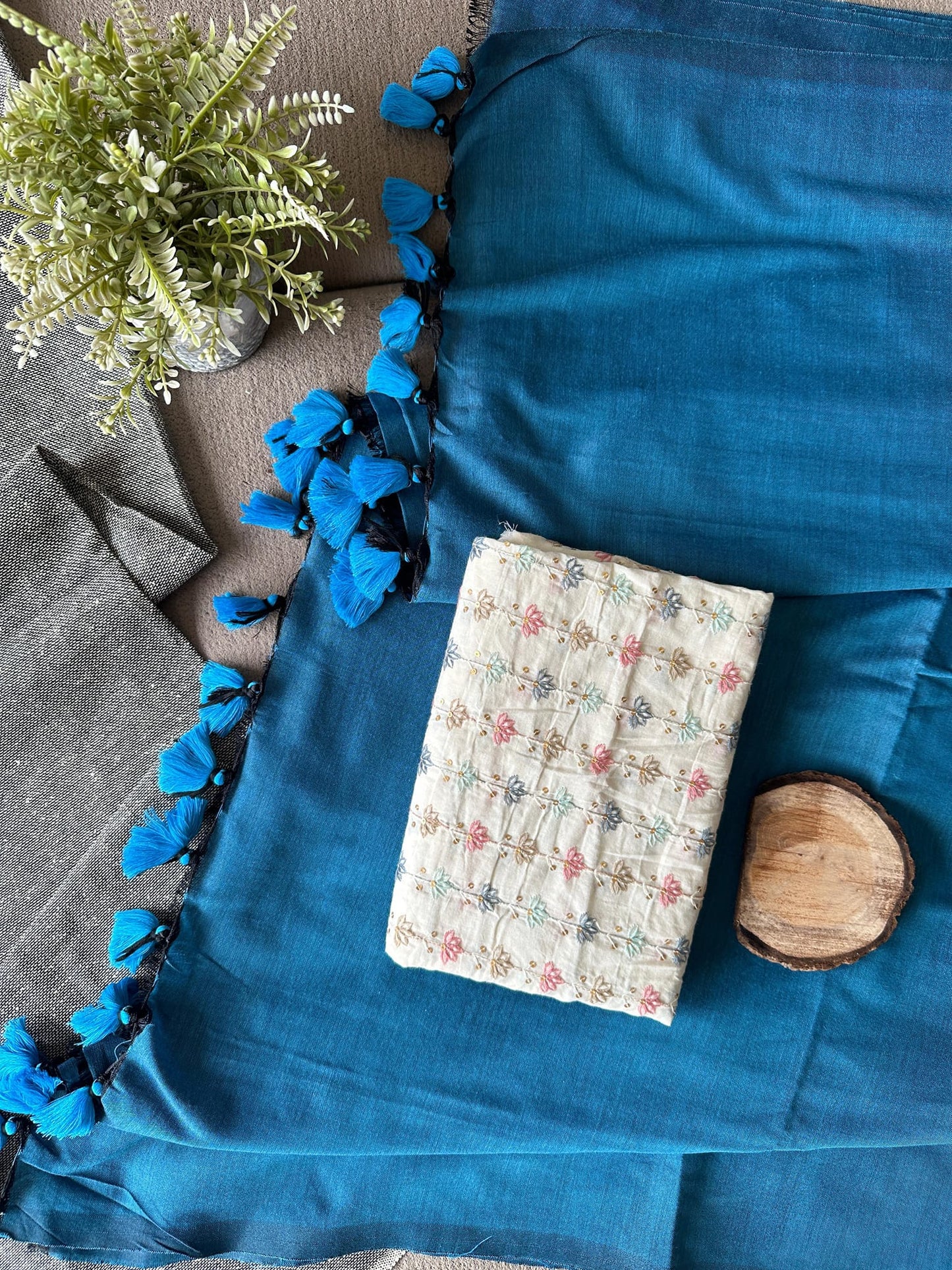 SKY BLUE COLOUR TRADITIONAL LOOKING KHADI COTTON SAREE