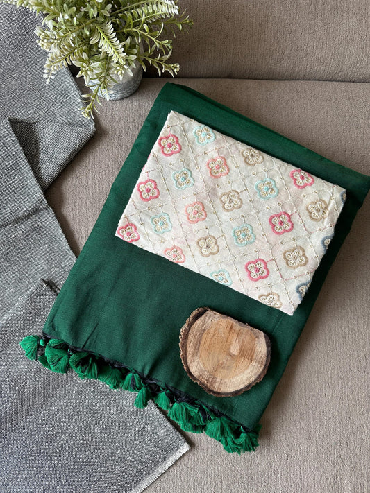 GREEN COLOUR TRADITIONAL LOOKING KHADI COTTON SAREE