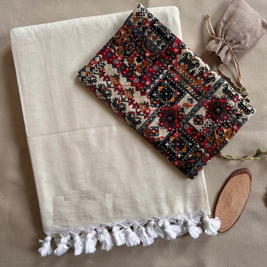 OFFWHITE HANDLOOM COTTON SAREE WITH DESIGNER BLOUSE