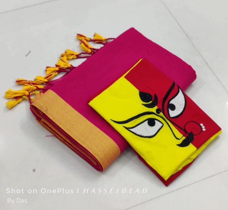 Looking Magenta Pink Cotton Soft Silk Saree